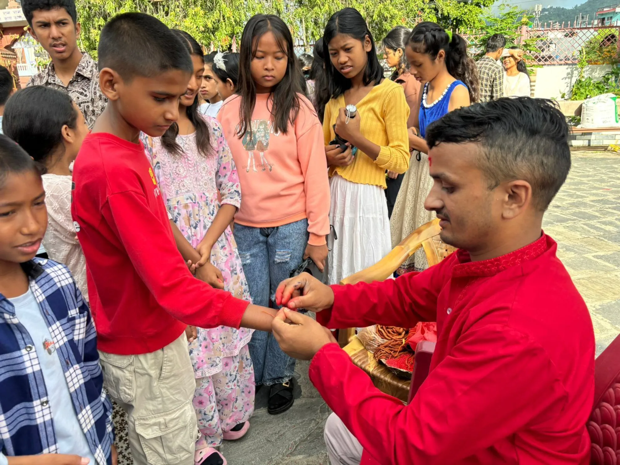 Pestalozzi International Nepal - Group of scholars with teacher